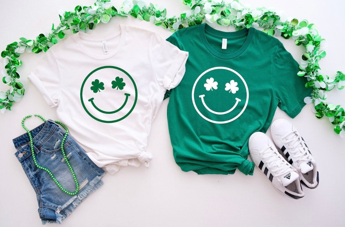 SMILEY FOUR LEAVE CLOVER EYES