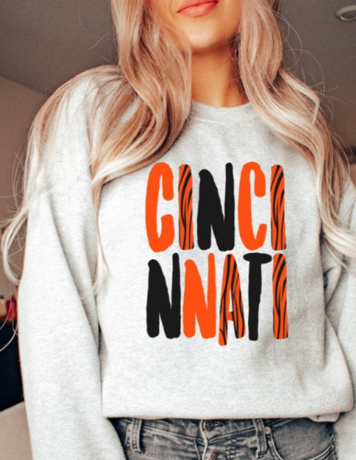 CINCI NNATI ORANGE AND BLACK
