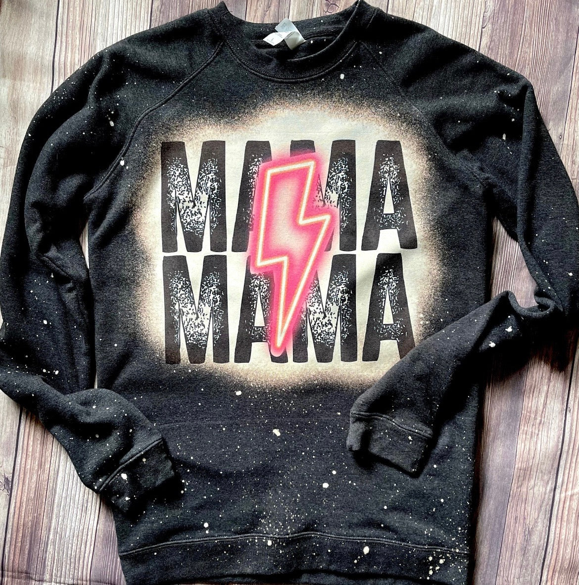 DISTRESSED MAMA